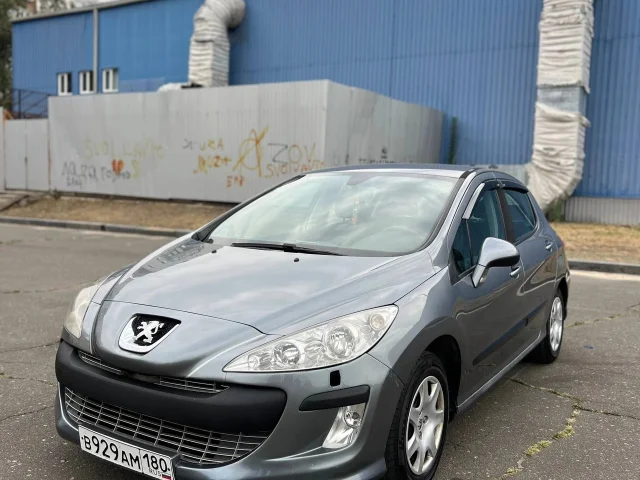 Фото: Peugeot л.с едет очень хорошо, не дымит, работает хорошо! Автомат работает отлично! Ходовка на 5+. По кузову нюансы есть