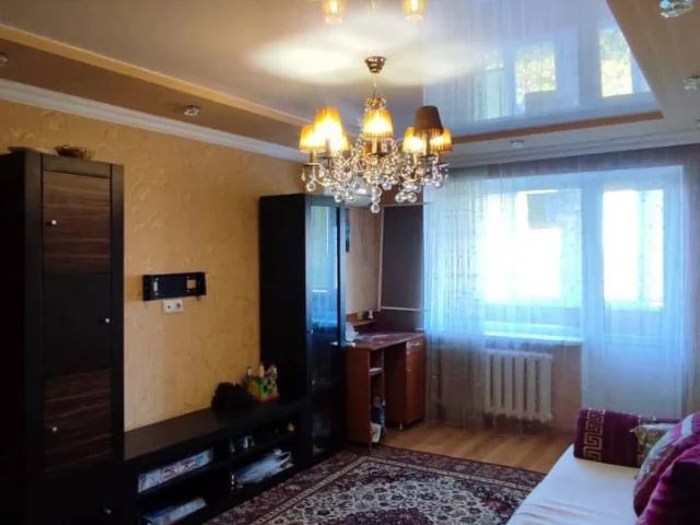 Фото: ПРОДАМ 2-х комнатную квартиру Куйбышевский р-н ул.Сомова с ремонтом мебелью и бытовой техникой полностью укомплектована!