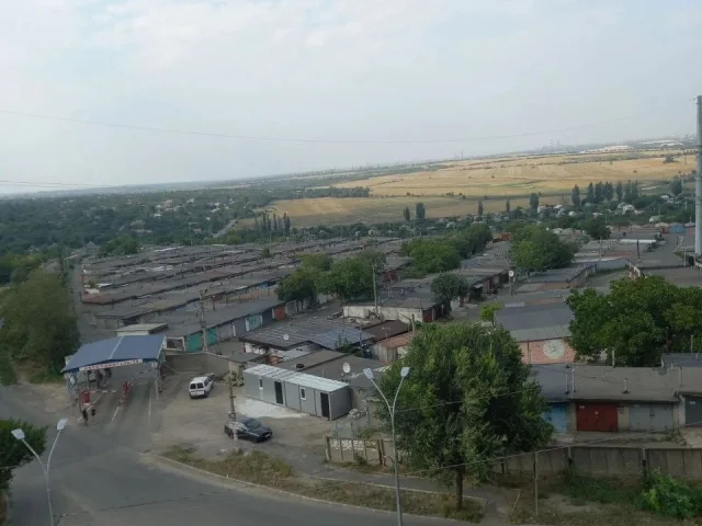 Фото: Цена 3,8