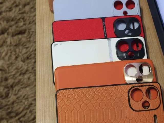 Фото: Продам xiaomi redmi not 13 pro + ,б/у, в идеальном состоянии, коллекция чехлов в подарок) цена 10.000 руб