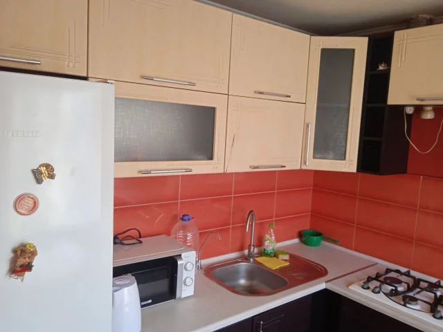 Фото: Сдам ПОСУТОЧНО!!! ОТ собственника 🏠 ВОДА 24/7 (Накопительный бак, ёмкость на 450 литров) 💧