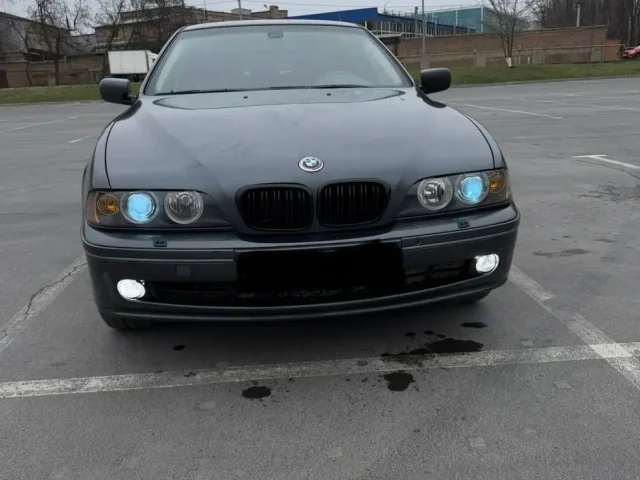 Фото: Машина в достойном состоянии, на свои годы. Кому интересно звоните все расскажу. Обмен не интересен