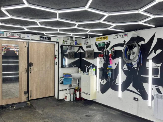 Фото: Продам гараж с ремонтом
