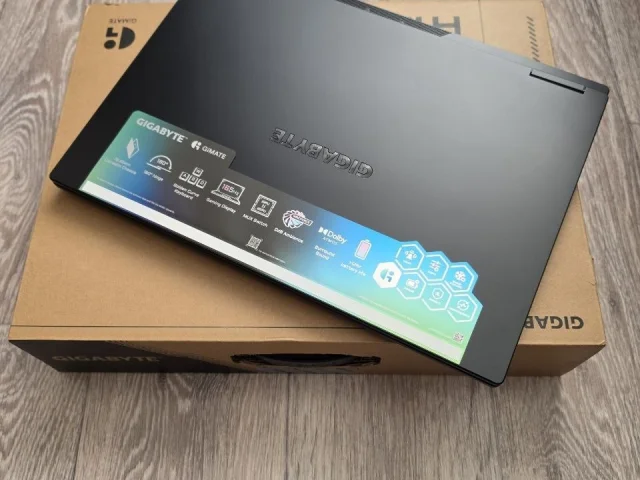 Фото: В продаже абсолютно "новый" игровой ноутбук Gigabyte Gaming A16 (GA6H). Коробка была вскрыта только для установки Window
