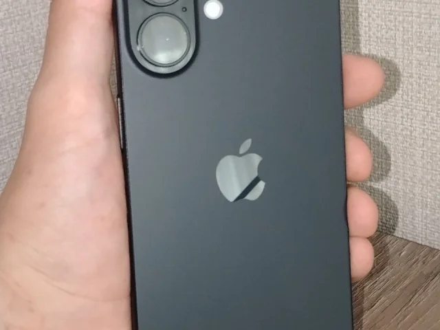 Фото: 🖤 iPhone 16, 128 гб