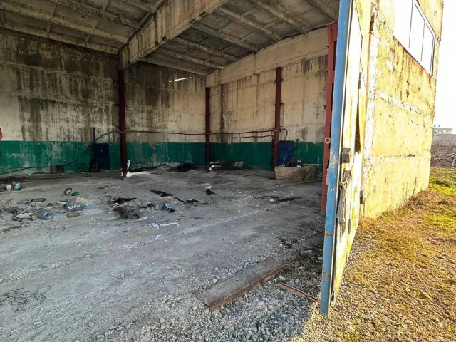Фото: ПРОДАМ ПРОИЗВОДСТВЕННО-СКЛАДСКИЕ ПОМЕЩЕНИЯ С ТЕРРИТОРИЕЙ В МЕЛИТОПОЛЕ