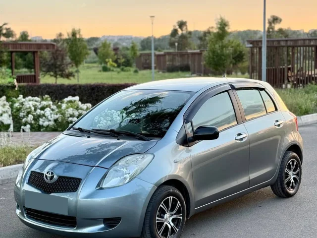 Фото: Продам Toyota Yaris 2007 года, двигатель 1.3, классический автомат. Надёжный, экономичный и очень практичный авто. Пробе