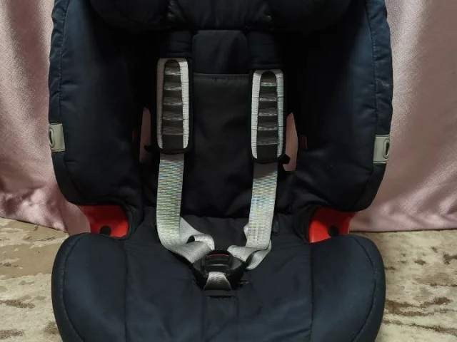 Фото: Автокресло Britax Romer