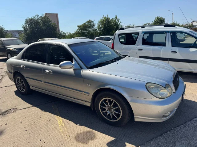 Фото: Продам Hyundai Sonata 2003,2.0,16V,131 сила,механика,газ-бензин(вписанный),автомобиль местный,кузов в очень хорошем сост