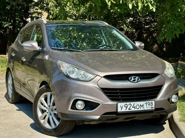 Фото: Продам Hyundai Ix 35 2011 год с мотором 2.0 бензин в самой максимальной комплектации