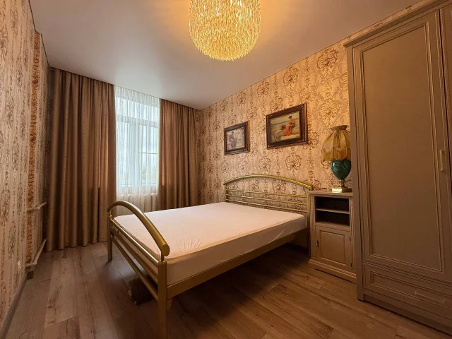 Фото: Lux Klass 👌🏻Уютной 2х Комнатной Сталинки в Центре Донецка - Ворошиловский Район 🌆 Dondas Palace , Бульвар Пушкина