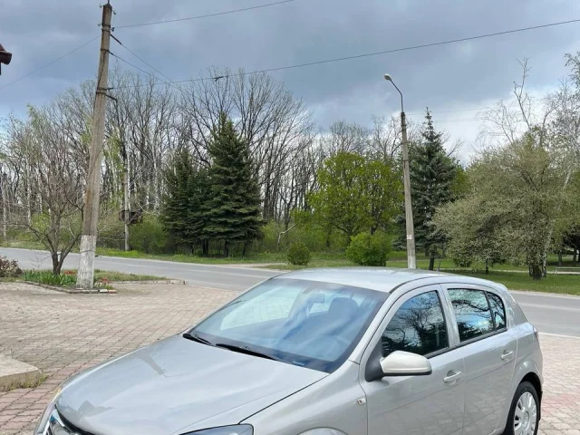 Фото: Продам Opel Astra h тех осмотр есть