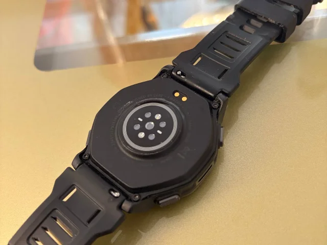 Фото: Продам Amazfit T rex 3 pro 44 mm состояние идеальное в использовании чуть больше месяца ,комплект полный с чеком коробко