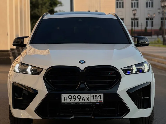 Фото: В продаже BMW X5 40i G05