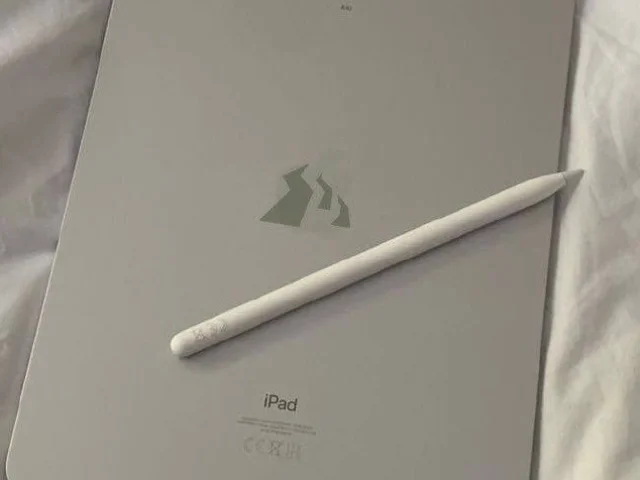 Фото: Продам IPad Pro 2gen, в хорошем состоянии и без каких либо видимых дефектов. Продаю по ненадобности и в комплекте есть з