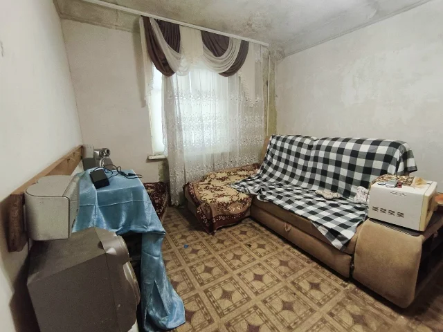 Фото: Продам 2-х. ком. кв-ру. ул. Комсомольская 37, 2/2 . Общ. пл: 45.5 м²