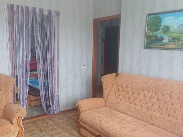 Фото: Продам 1к.кв в самом лучшем районе города в относительно новом доме, ул. Шмидта, всё рядом, садики, школы, поликлиника, 