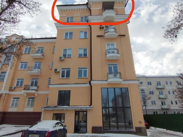 Фото: 🔴 Продается 2- к сталинка на Левом берегу. Улица Азовстальская. Ориентир - напротив школы N12