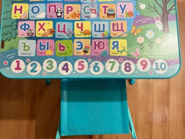 Фото: Стол и стул