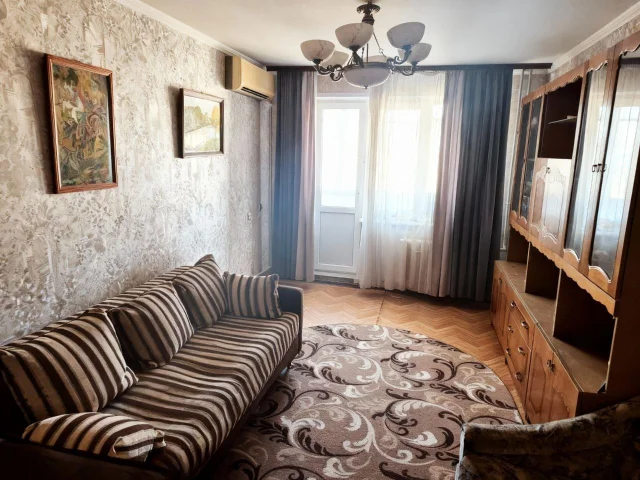 Фото: 🏠 Продаётся 3 комнатная квартира в центре! (Пр-т Металлургов)
