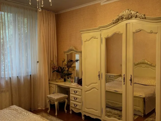 Фото: 💥ПРОДАЖА ДОМА💥Центр Горловки, улица Советская. Общая площадь 96,5 м.кв., земля в собственности 6 соток. Газифицирован, ц