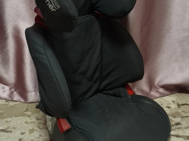 Фото: Автокресло Britax Romer