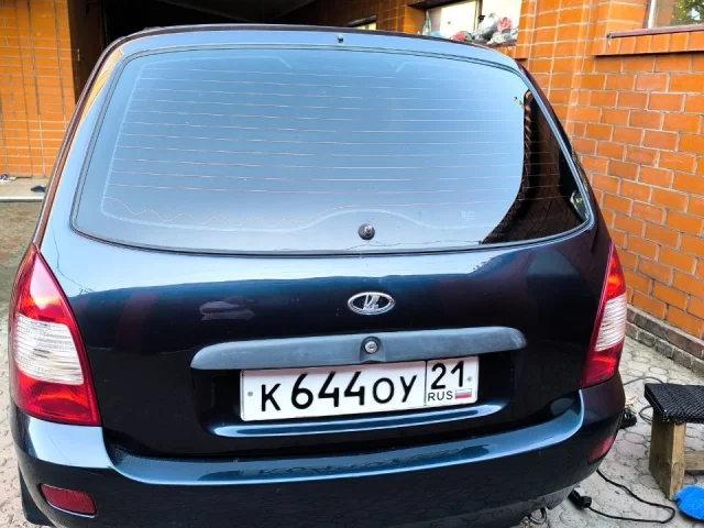 Фото: Продаётся lada kalina универсал 2012 года без кондиционера с надёжный восьми клапанным мотором эур два стеклоподъёмника