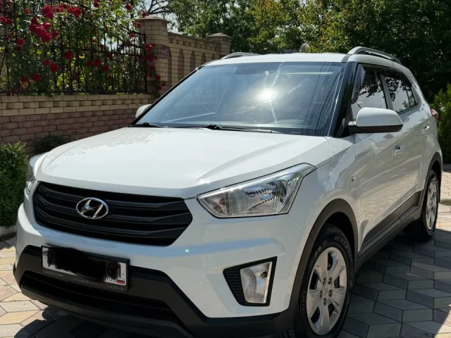 Фото: Hyundai Creta 2016 - 2017 года. Пробег 86000 км, родной не смотан. Двигатель 1.6, коробка автомат. 2 собственника за всё