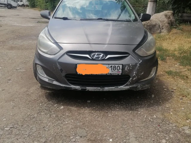 Фото: Продаю свой автомобиль Hyundai Accent 2011г, не Solaris, автомобиль обслужен, 30тыс назад была замена цепи Грм, газ - бе