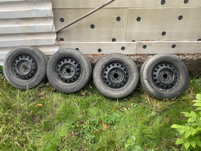 Фото: Шины R15/195/65 зимние на штампах HANKOOK
