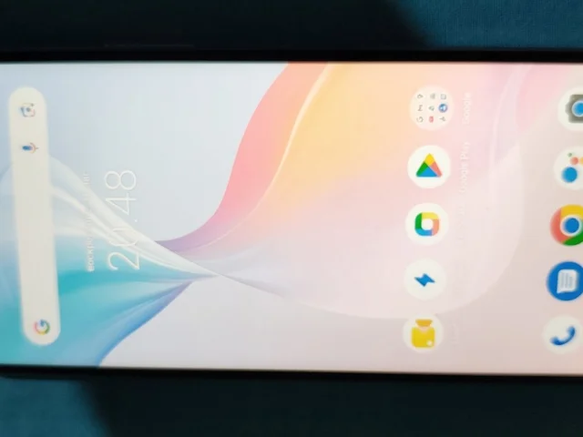 Фото: Телефон Vivo Y33s