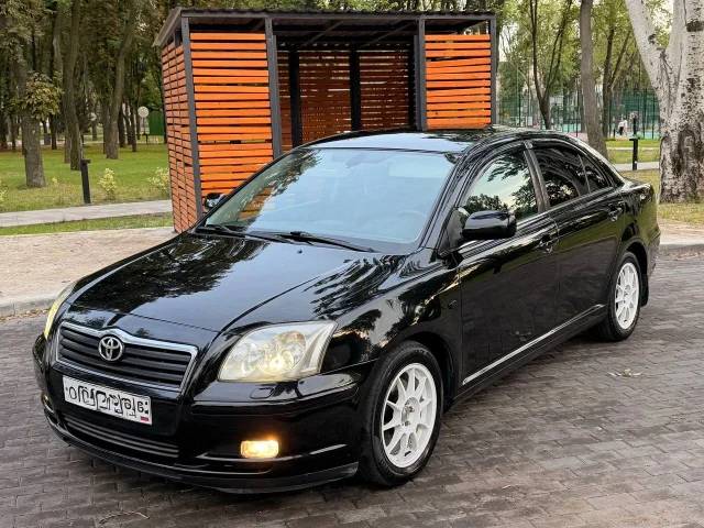 Фото: Продам TOYOTA AVENSIS 2005 год 2.4 автомат мотор без вложений сель и поехал Ходовка не стучит не гремит все в полном пор