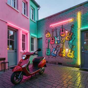 Шумный двор