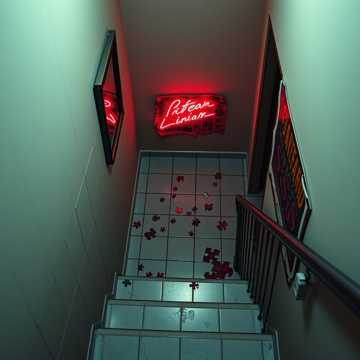 Выплюнул марку