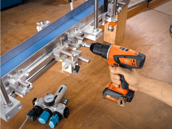 Аккумуляторная дрель-шуруповерт Fein ABSU 12C (2х2,5 Ач) – фото №4 Аккумуляторная дрель-шуруповерт Fein ABSU 12C (2х2,5 Ач) – №4