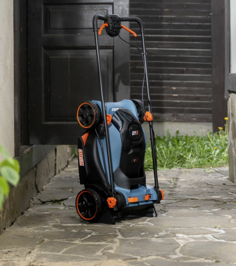 Аккумуляторная газонокосилка Senix LPPX2-M1-EU (2х4,0 Ач) – фото №3 Аккумуляторная газонокосилка Senix LPPX2-M1-EU (2х4,0 Ач) – №3