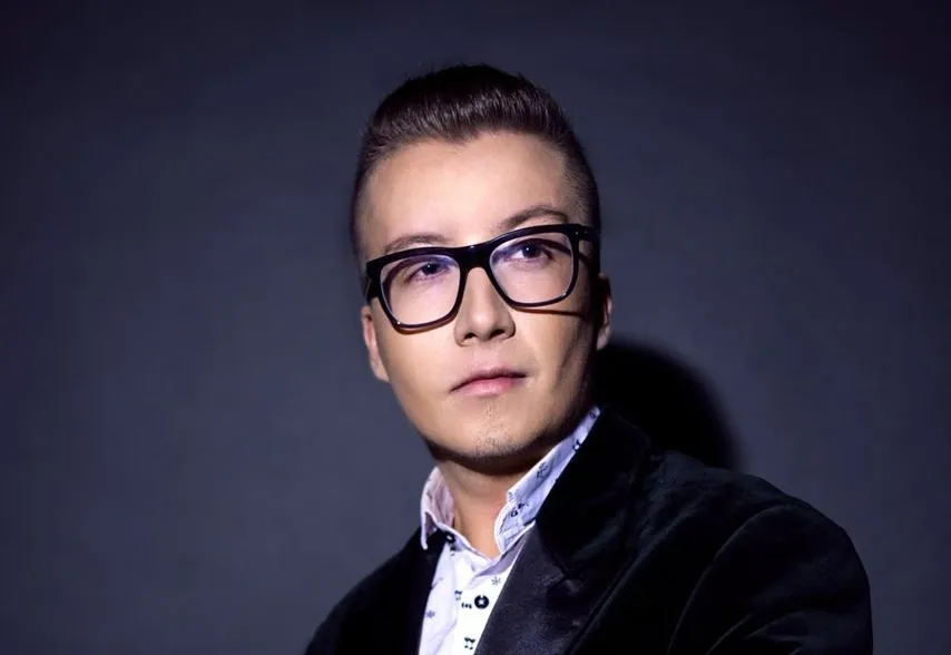 Сергей Дворцов