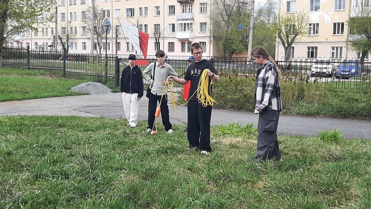 Спасатели ВОСВОД г. Лесной и следопыты Морского отряда в честь казачьего атамана Семёна…