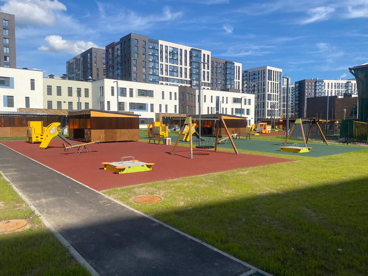 Детская площадка — 3 «Черная речка»