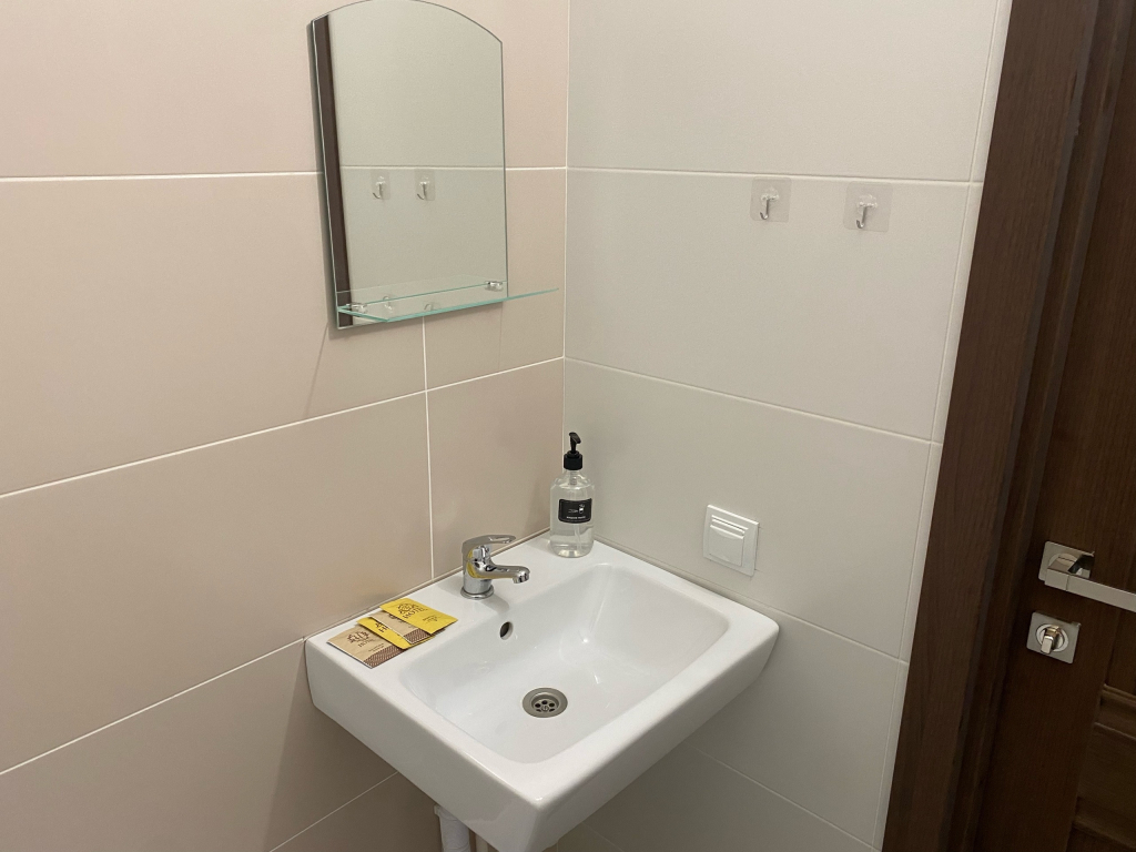 carousel image 4