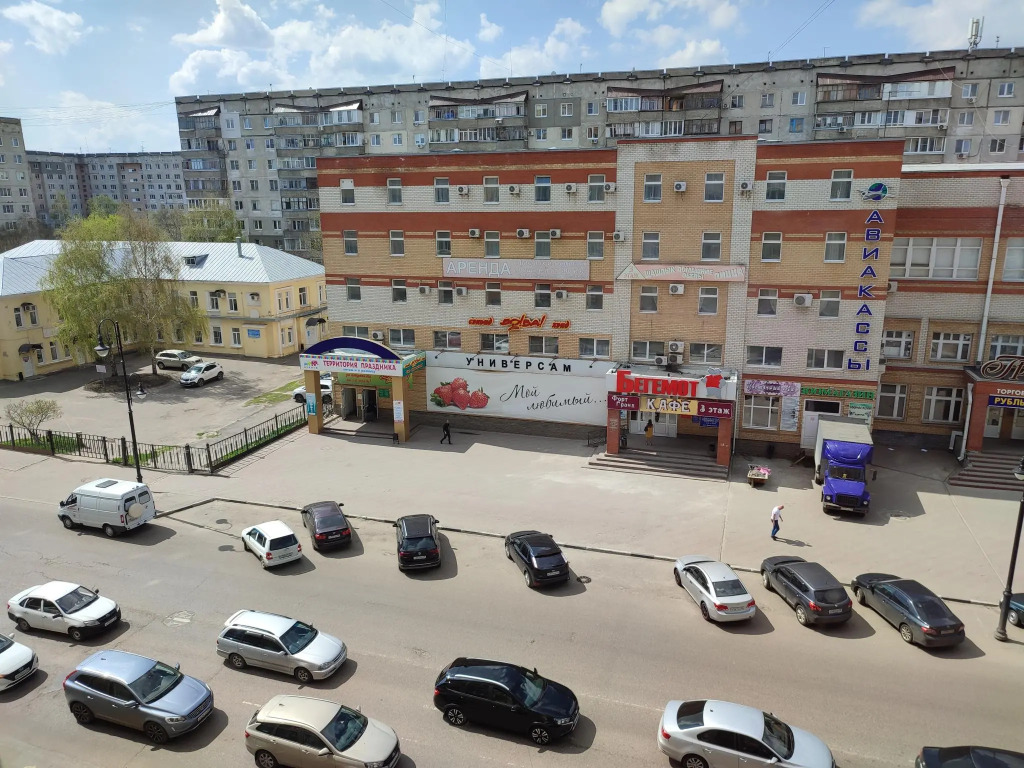 PrezentHaus (ПрезентХаус) на Карла Маркса 175А корпус 4 — фото 1