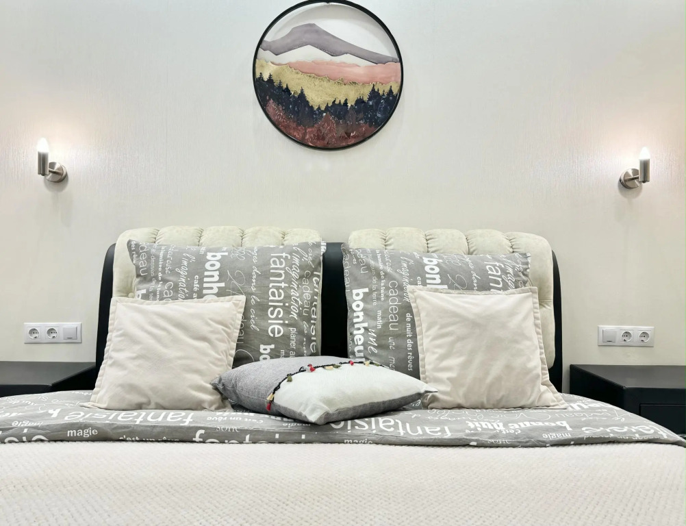 Rental Family Rooms (Рентал Фэмили) на улице Шишкова 72/3 — фото 1