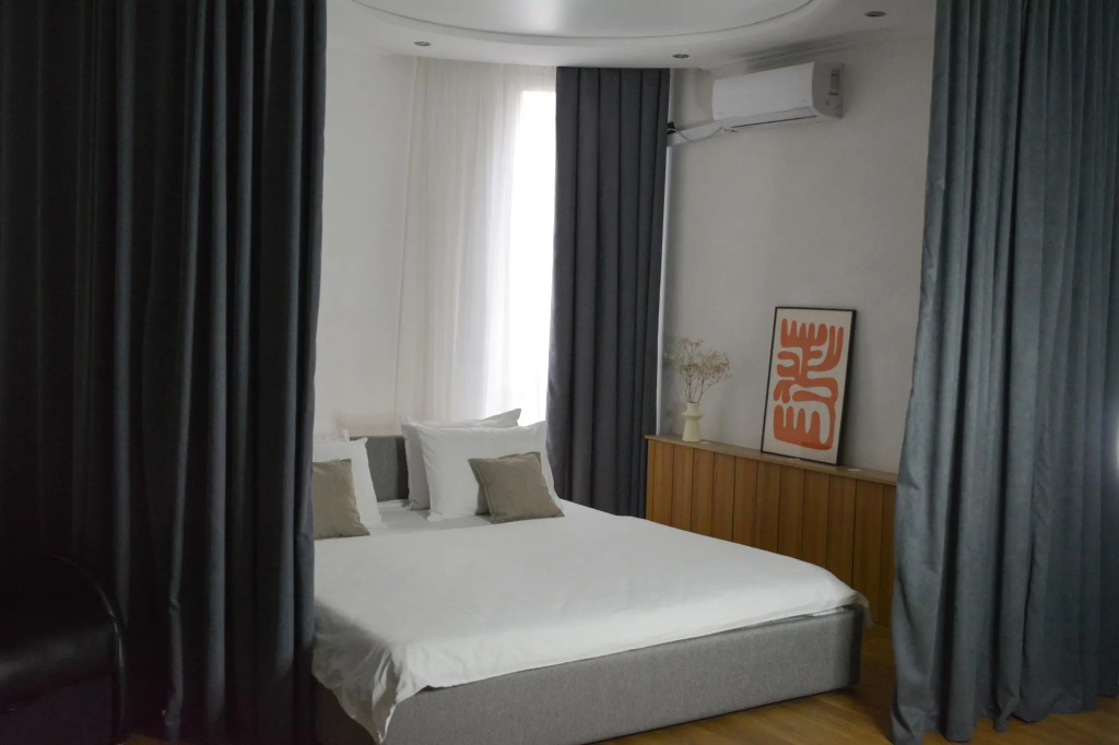 carousel image 2