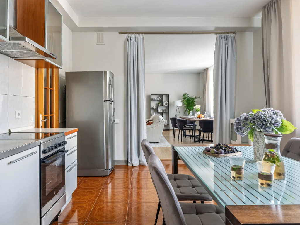 carousel image 1