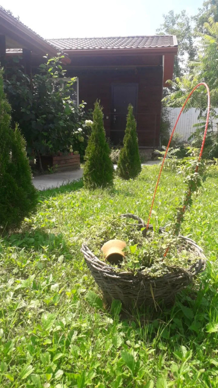 carousel image 1