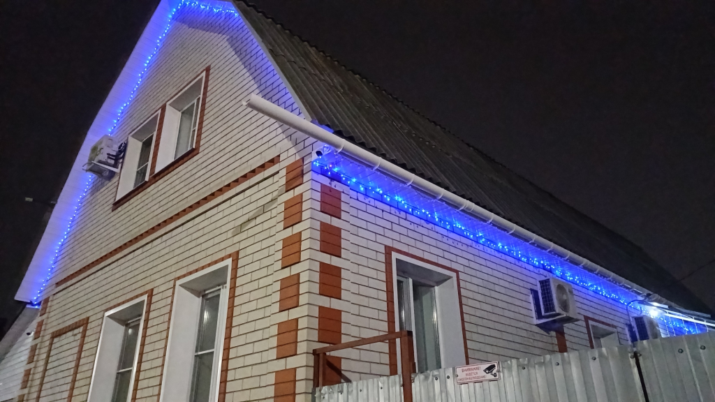 Двухэтажный частный дом на Герасимова — фото 1