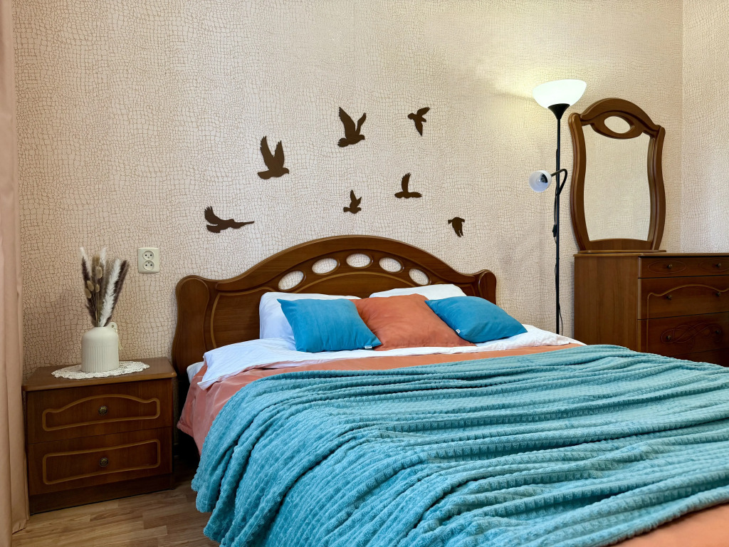 Квартира Двухкомнатная Your Home — фото 1