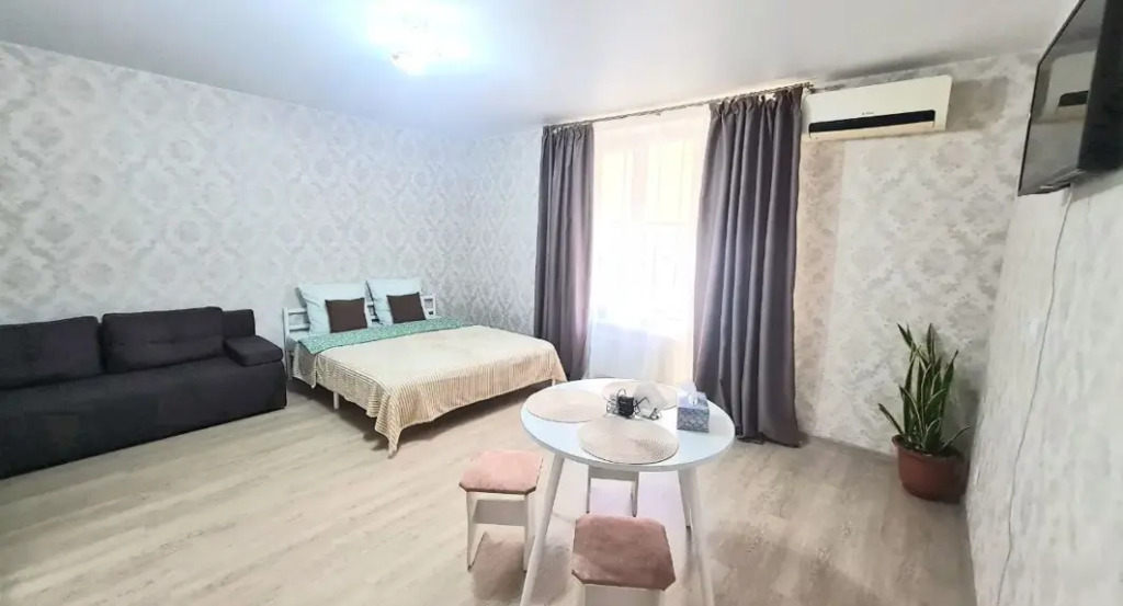 carousel image 1