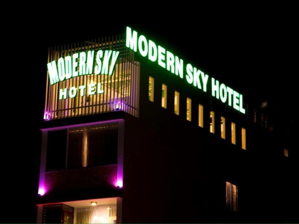 Modern Sky Hotel — фото 1
