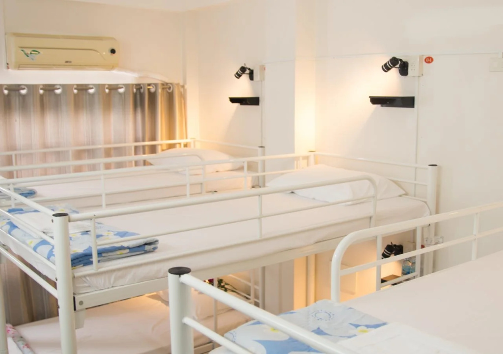 iFriends Hostel — фото 1
